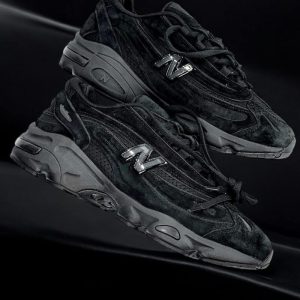 New Balance 1000 Triple Black